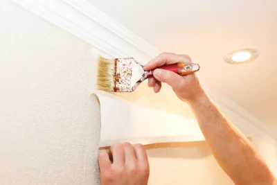 Pose de papier peint à Étiolles — revêtements muraux et toiles de verre